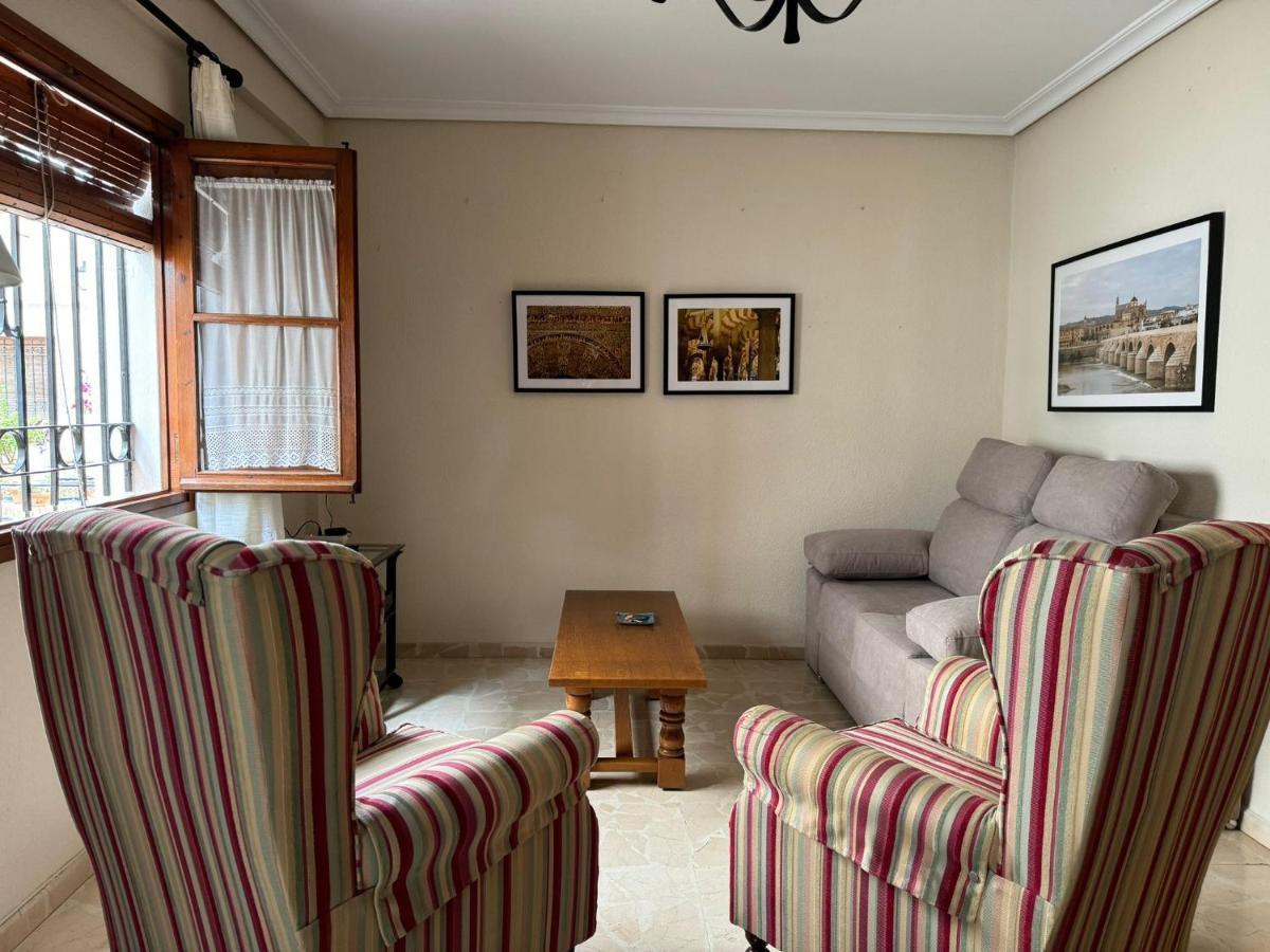 Apartamento Buen Pastor Con Parking Gratuito Cordova Esterno foto