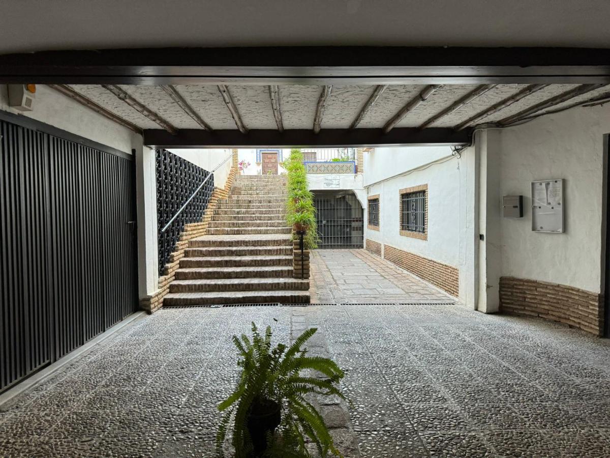 Apartamento Buen Pastor Con Parking Gratuito Cordova Esterno foto