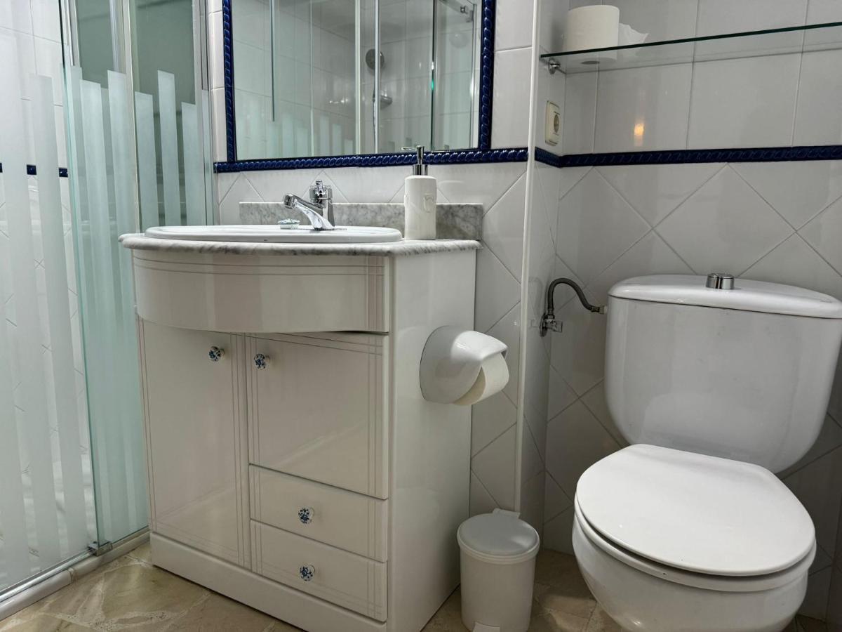 Apartamento Buen Pastor Con Parking Gratuito Cordova Esterno foto